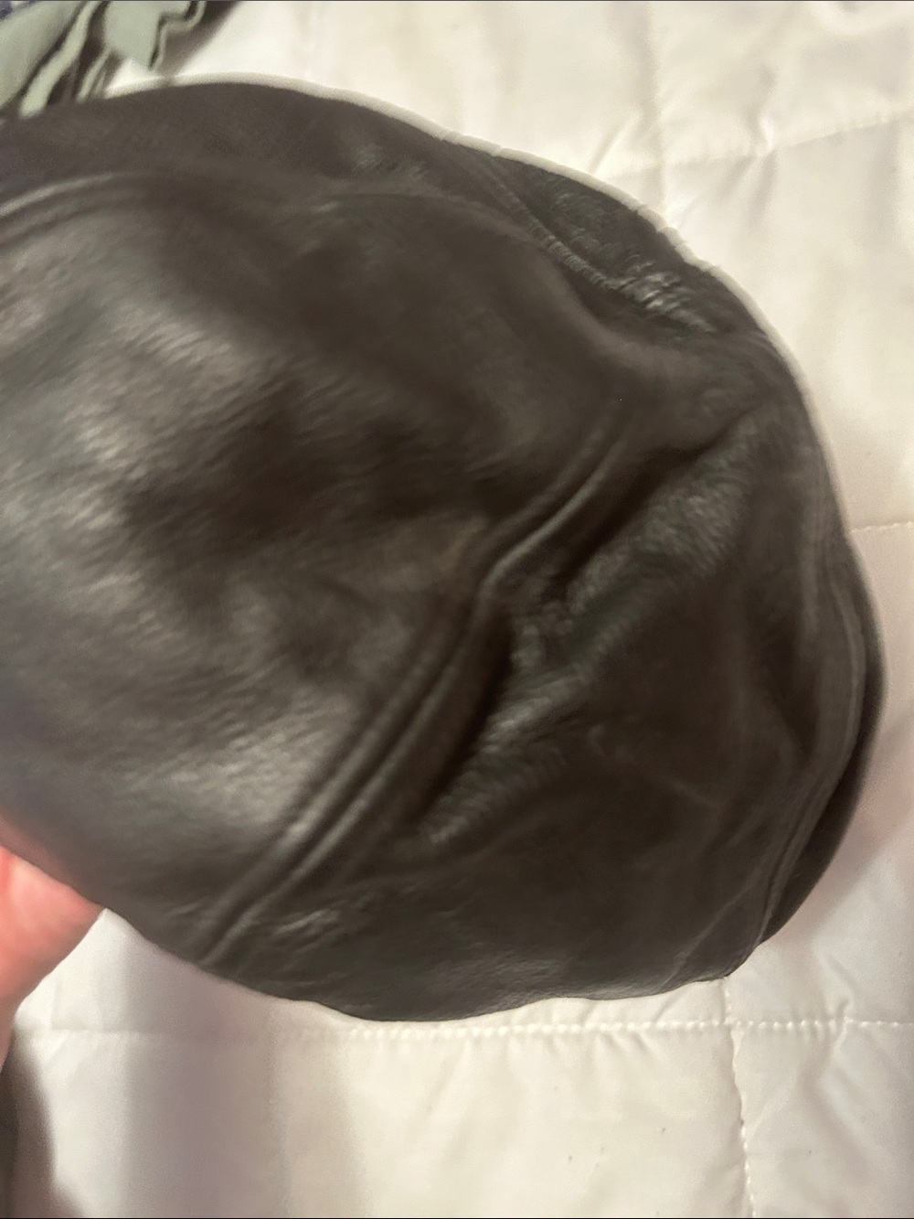 Harley-Davidson Black Leather Gloves and Hat - Picture 8 of 13